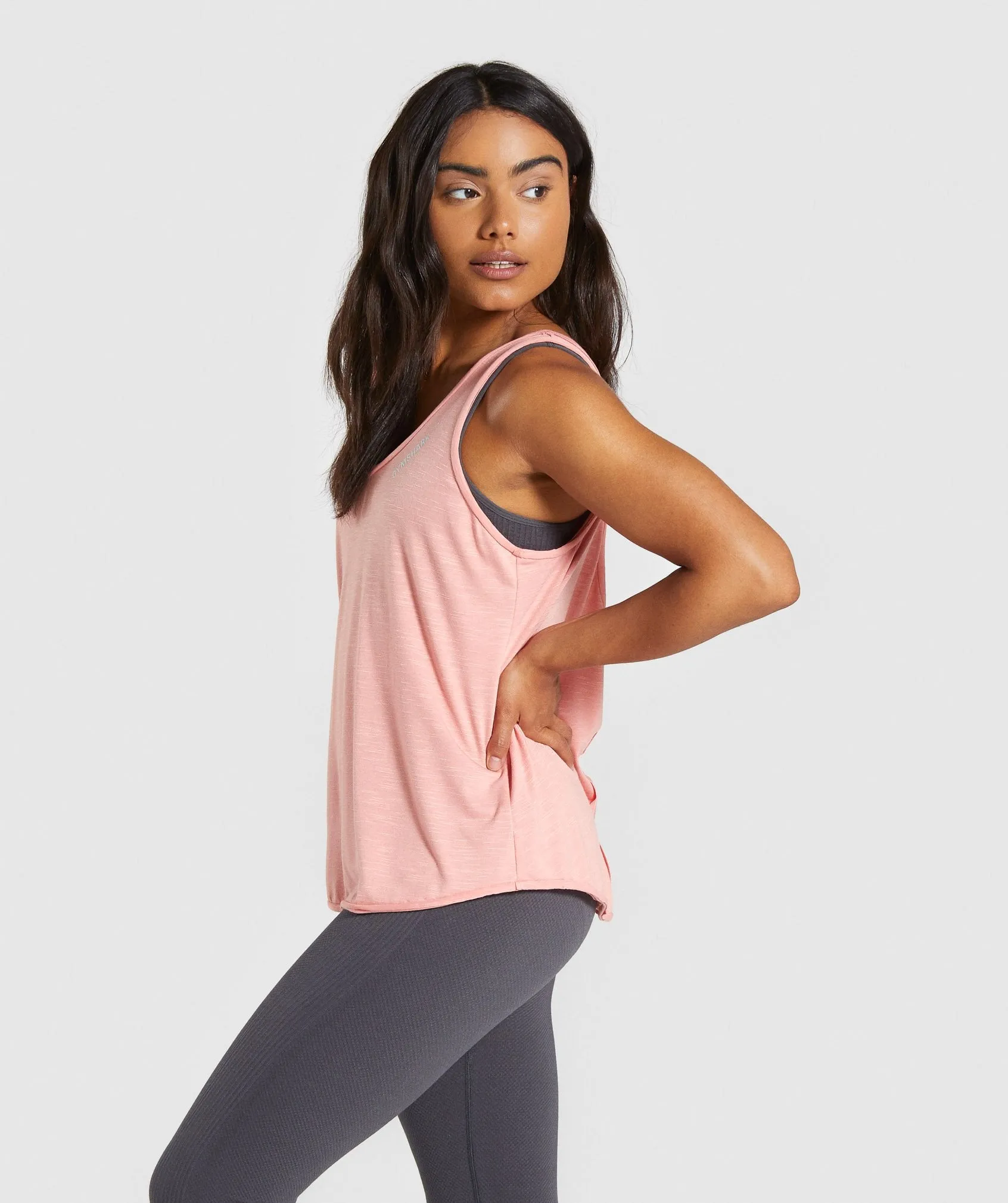 Gymshark Power Down Vest - Peach