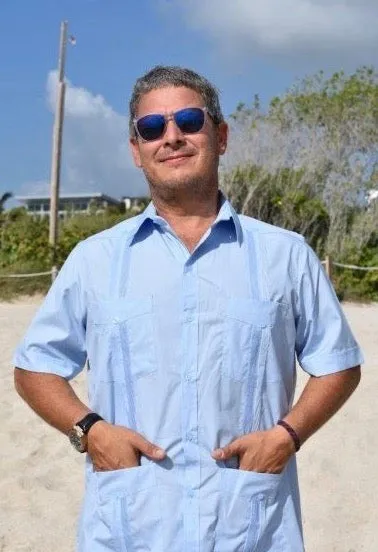 Men's Blue Short Sleeve Guayabera